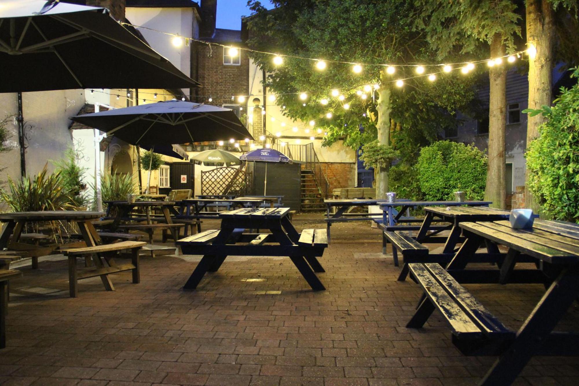 Blue Boar Hotel Молдон Екстер'єр фото